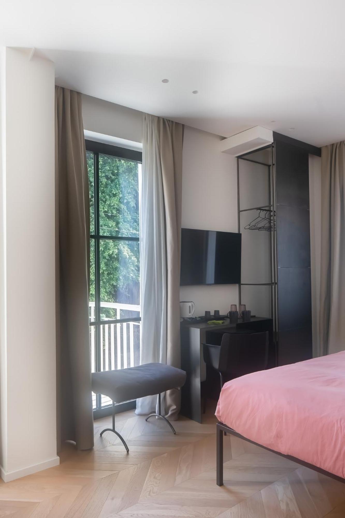 Fra Le Righe Bed & Breakfast Catania Bagian luar foto