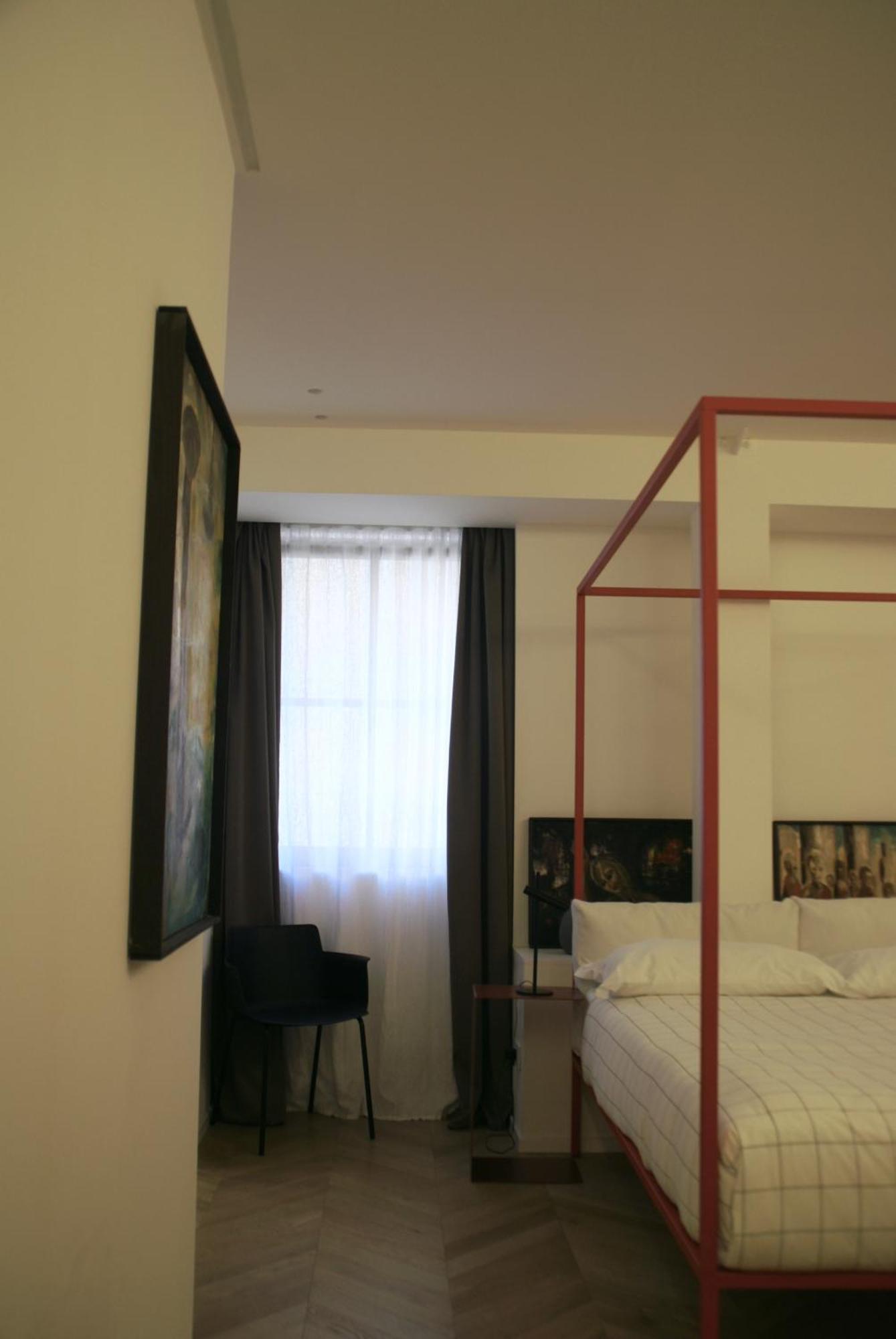Fra Le Righe Bed & Breakfast Catania Bagian luar foto