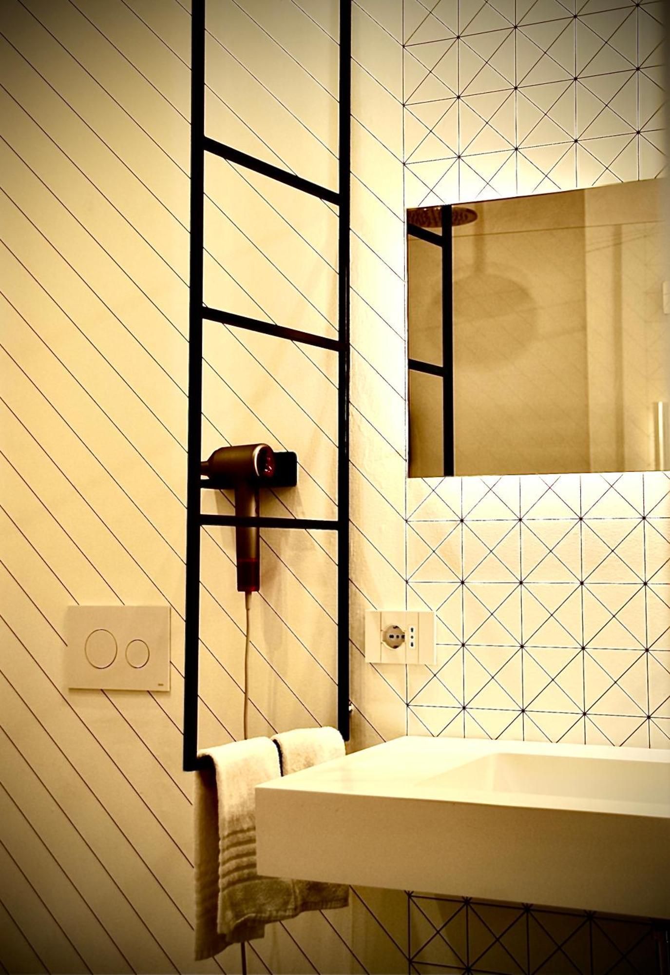 Fra Le Righe Bed & Breakfast Catania Bagian luar foto
