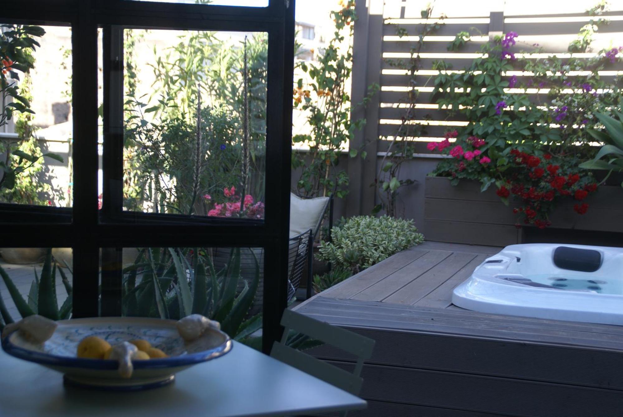 Fra Le Righe Bed & Breakfast Catania Bagian luar foto